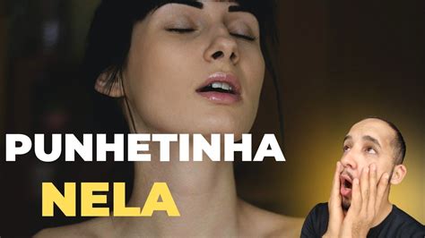 travesti se masturbando|Travestis se masturbam até gozar .